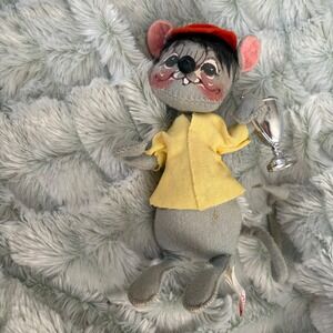 AnnaLee Vintage Mouse Plush Toy Figurine‎ with Trophy 1965-1970 Collectible